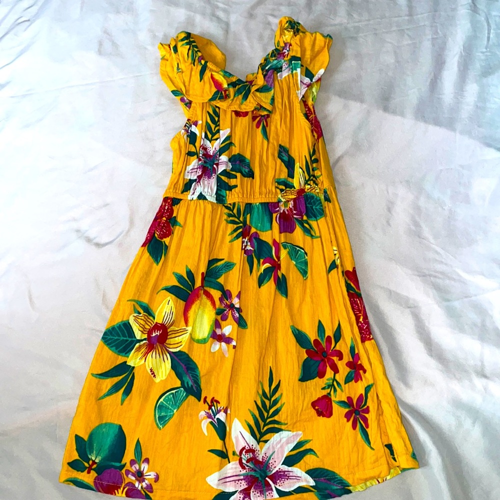 Old Navy Yellow kids floral dress size US 6-7